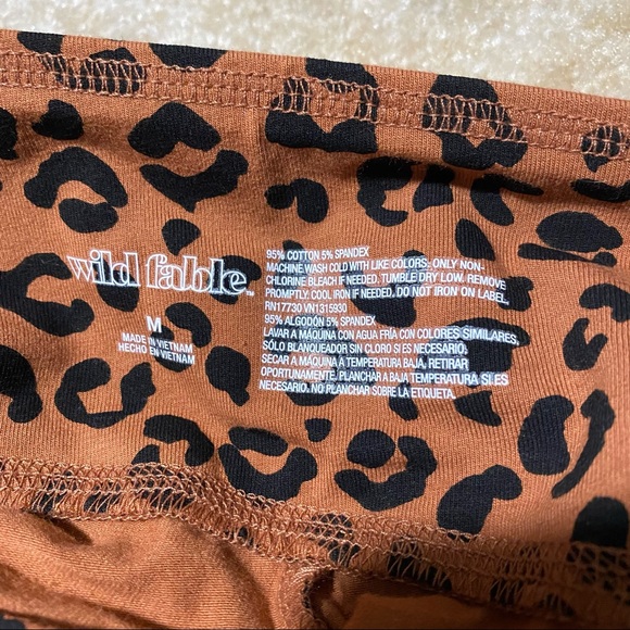 NWT Wild Fable Leopard Print Leggings M - Picture 3 of 4